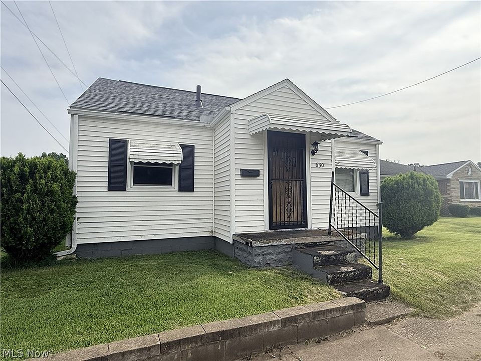 1st image of 630 Cedar Ln NW