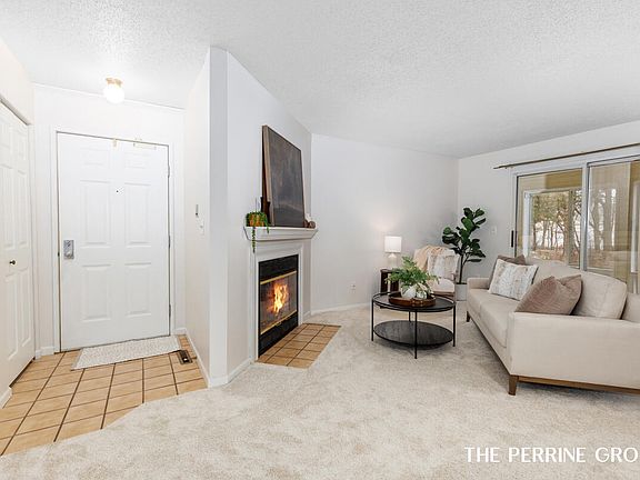 4th image of 3139 Windcrest Dr NE