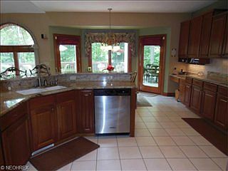 4th image of 308 Parkside Ct