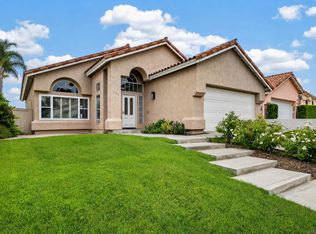 1772 Pinnacle Ct, Vista, CA 92081