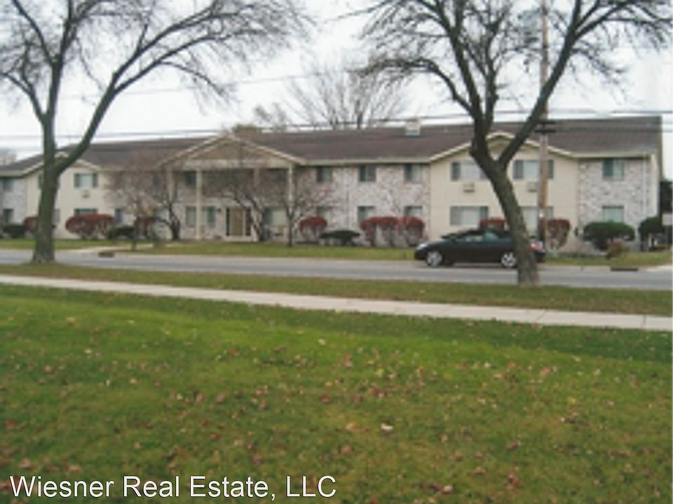 2nd image of 700 N High St APT 113