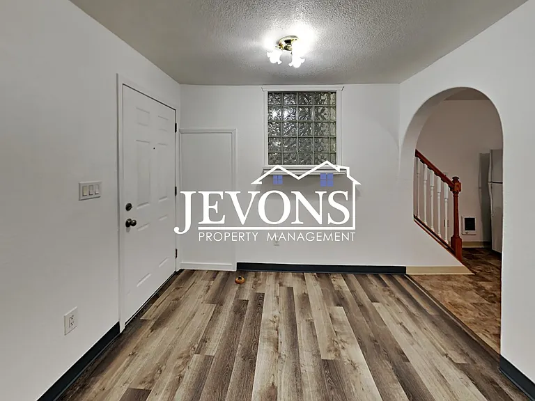 1509 Swan Ave — Photo 13