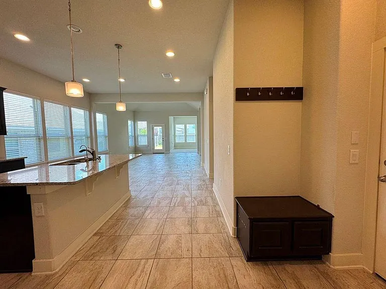 12008 Reindeer Dr — Photo 7