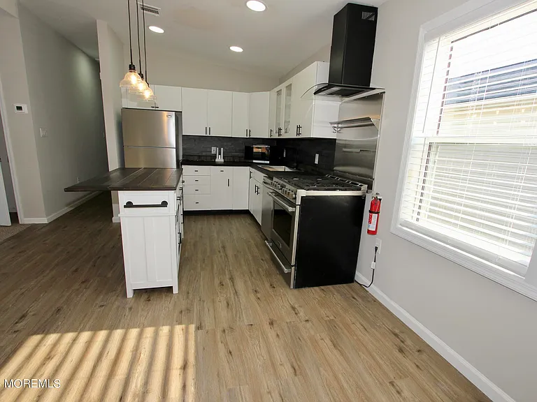 1001 NW Central Ave #2 — Photo 3