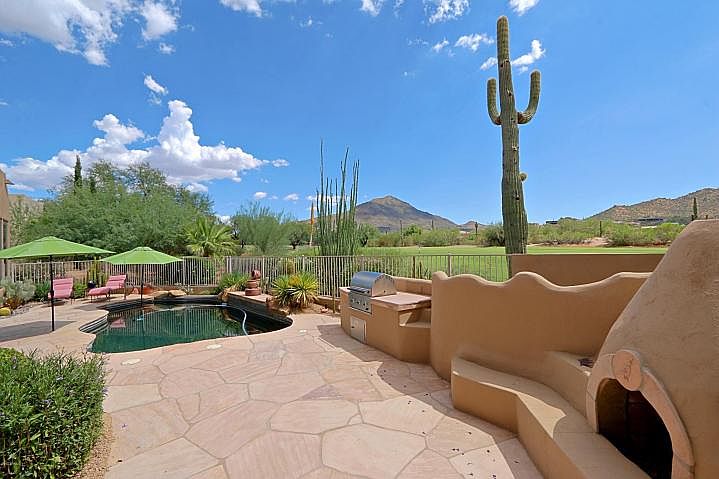 1st image of 5543 E Miramonte Dr N