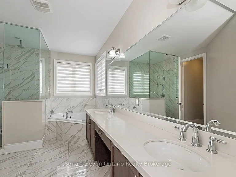 2147 Vineland Cres — Photo 31