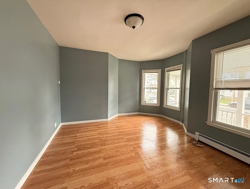 715 Noble, Bridgeport, CT 06608 — Photo 2