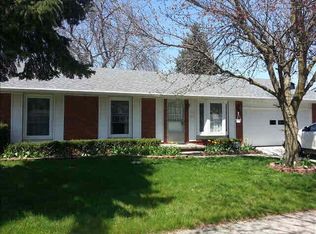 1211 N Roessler St, Monroe, MI 48162