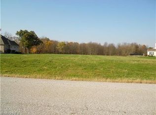 7715 Nodding Hill Dr, Walton hills, OH 44146