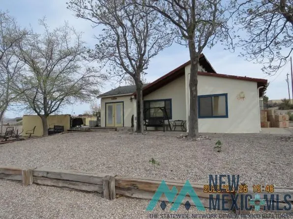 502 Piike Rd, Elephant Butte, NM 87935