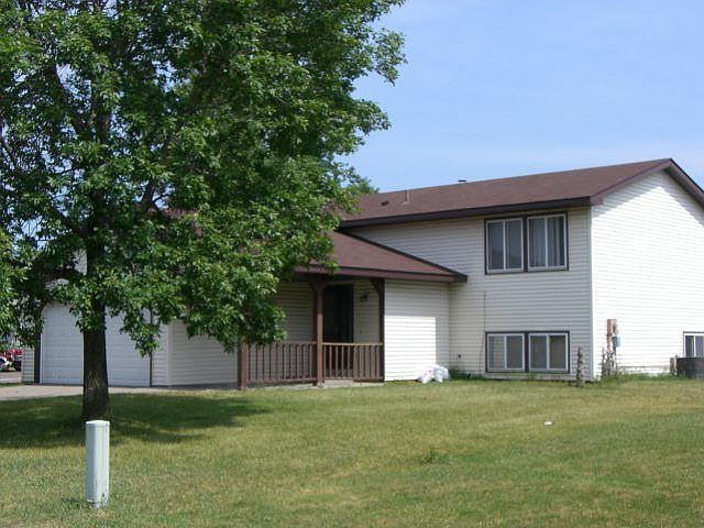1st image of 1524 84th Ave N