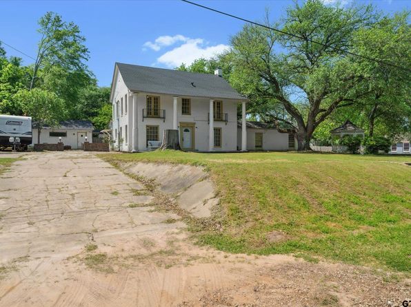 405 E Hubbard St, Lindale, TX 75771