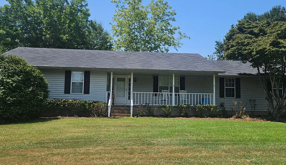 1075 Pleasant View Cir
