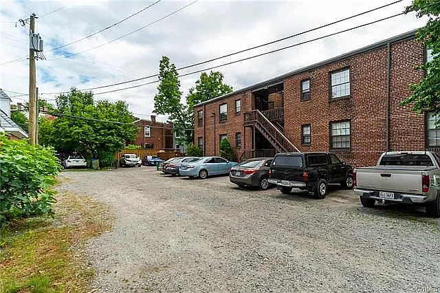 210 N Stafford Ave #2 — Photo 24