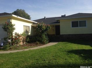5794 E Comanche Dr, Manteca, CA 95336