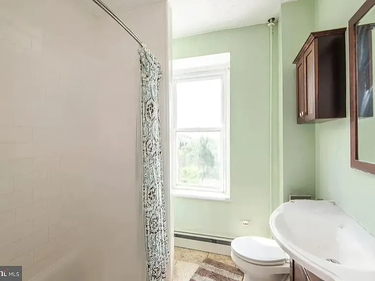 235 Hermitage St — Photo 6