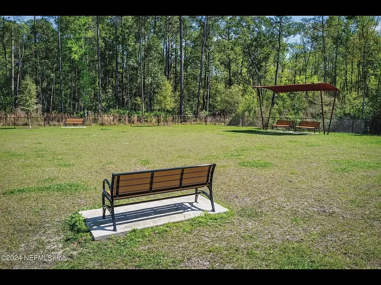 240 Pasadena Dr — Photo 38
