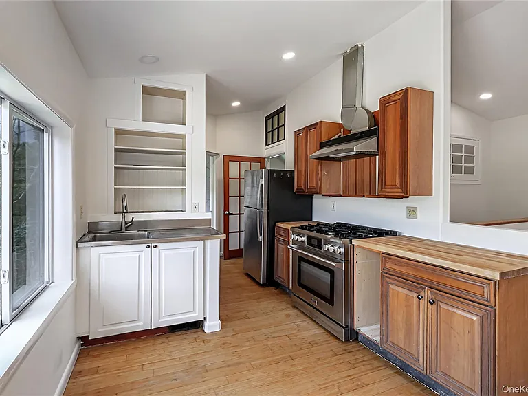 222 Bog Hollow Rd — Photo 36