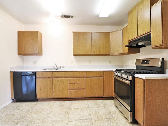 5th image of 2240 W Harold Ct