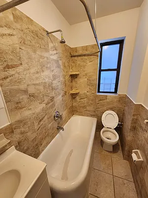 Rented by Grand Group Realty | media 9