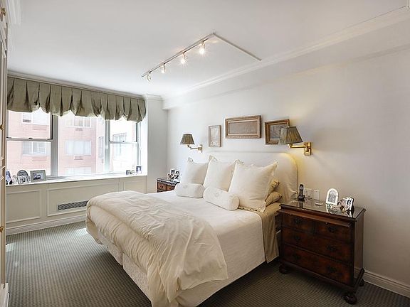 2nd image of 25 Sutton Pl S APT 16H