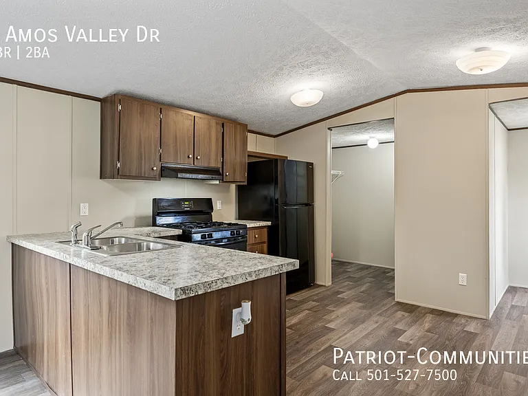 4 Amos Valley Dr — Photo 5