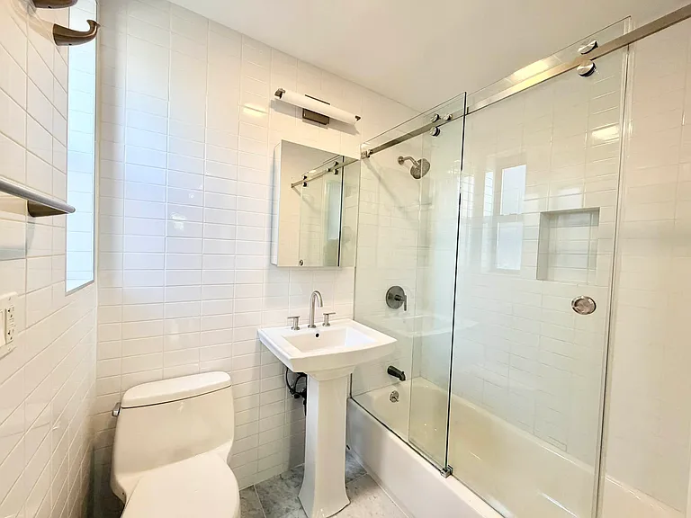 197 E 3rd St #13 — Photo 6
