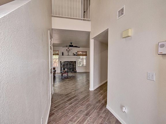 5th image of 9943 N 77th Ave