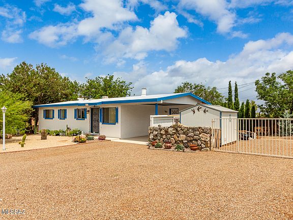 3rd image of 2240 W Calle Encanto