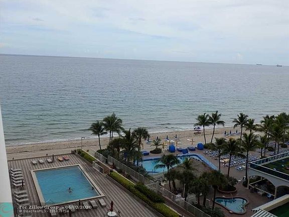 2nd image of 4100 Galt Ocean Dr APT 807