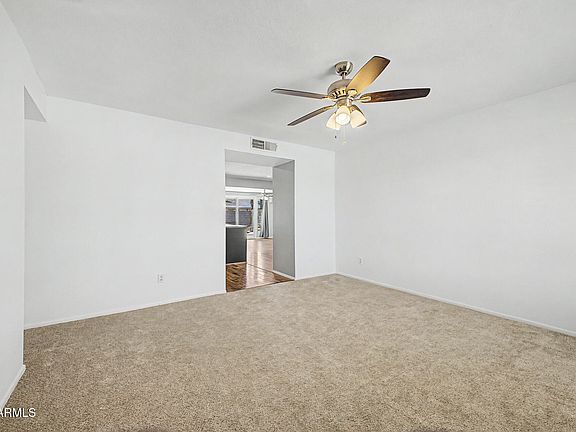 3rd image of 17256 N PARADISE PARK Drive