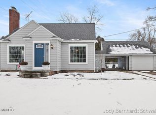 4580 Hunsberger Ave NE, Grand Rapids, MI 49525