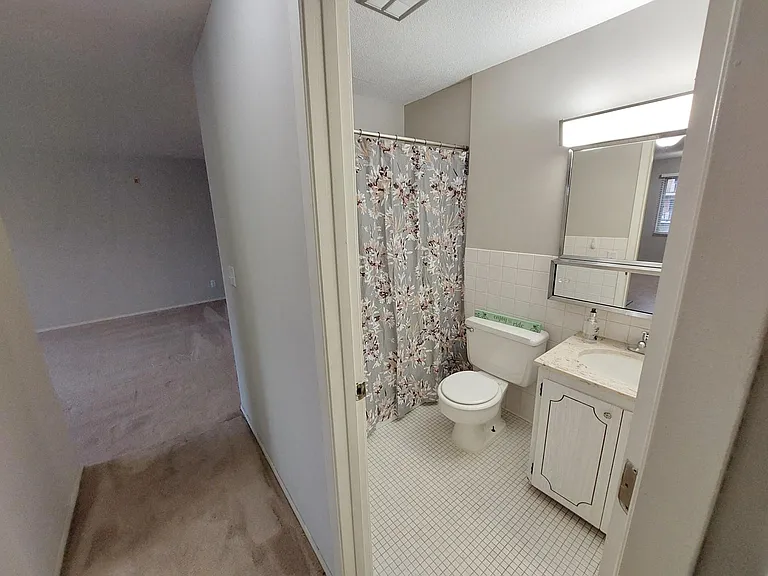 Charlton Place — Photo 39