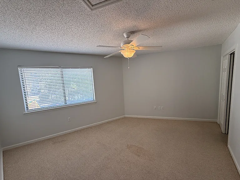285 Payne St #1-22B — Photo 11