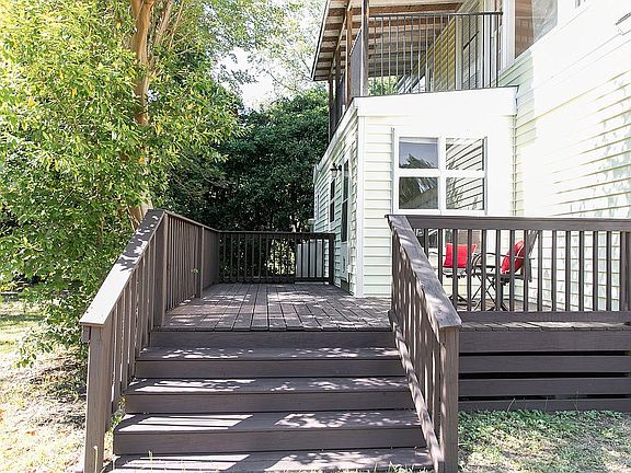 Large deck off of kitchen