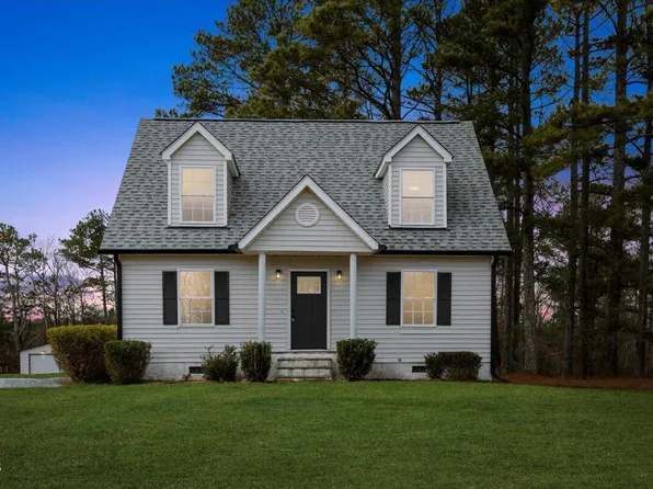 1144 Aquilla Rd, Benson, NC 27504