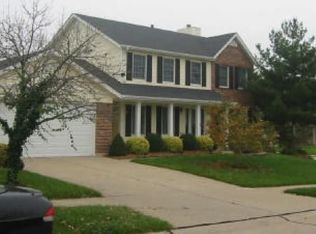 2801 La Brea Dr, Saint Charles, MO 63303