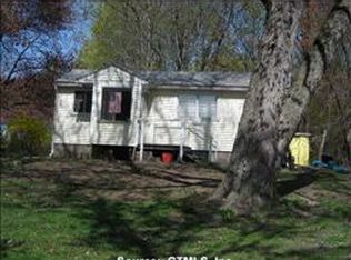 18 Holcomb Ter, East Windsor, CT 06088