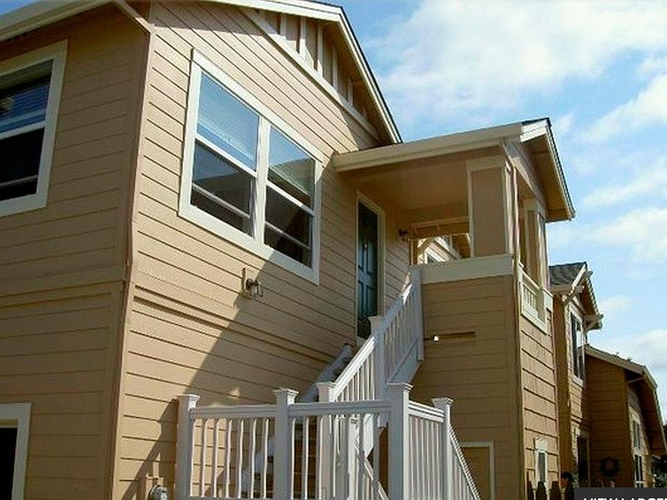 1st image of 1673 NE 63rd Ave #B