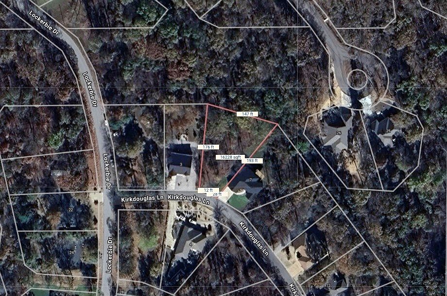 1st image of 11 Kirkdouglas Ln