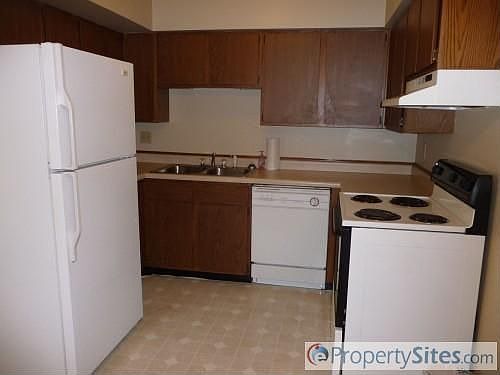 3rd image of 2507 26th Avenue Ct
