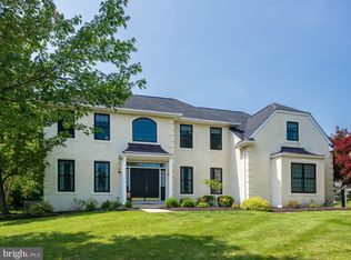 355 Vista Dr, Phoenixville, PA 19460