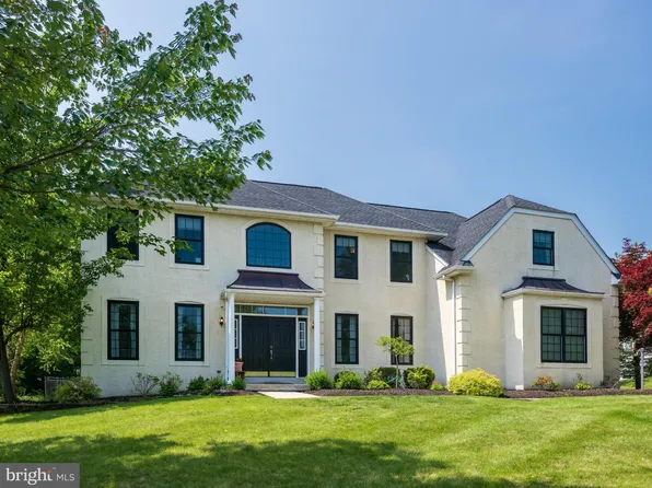 355 Vista Dr, Phoenixville, PA 19460