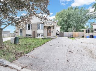 10 Fairbairn Ct, Clarington, ON L1C 4K9
