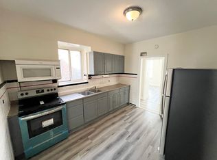 3205 36th Ave Floor 3, Astoria, NY 11106