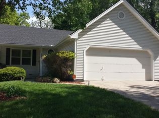 2206 NE 37th Ter, Kansas City, MO 64116