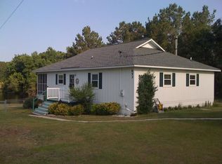 653 Country Club Rd, Barnwell, SC 29812