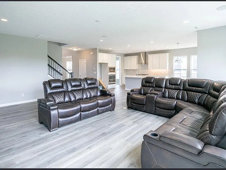 6837 Vail Ct — Photo 5