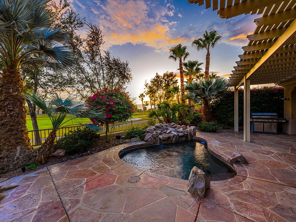 1st image of 81137 Avenida Tres Lagunas