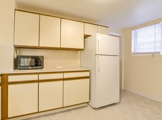 336 S 37th St APT 3, Omaha, NE 68131